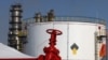 В двух странах Европы загорелись перерабатывающие российскую нефть НПЗ