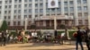 Дочь журналистки Ирины Славиной оштрафовали по делу о "дискредитации" армии РФ из-за пикета в память о матери